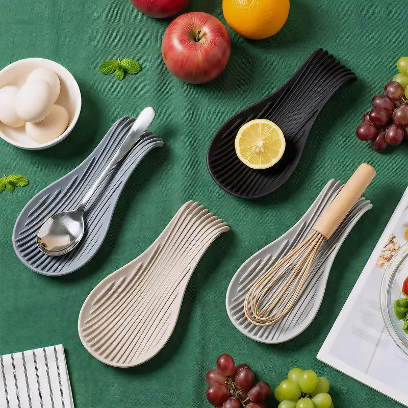 1Pc Silicone Insulated Spoon Holder Heat Resistant Placemat Spoon Holder Cutlery Shelving Kitchen Tools Placemat