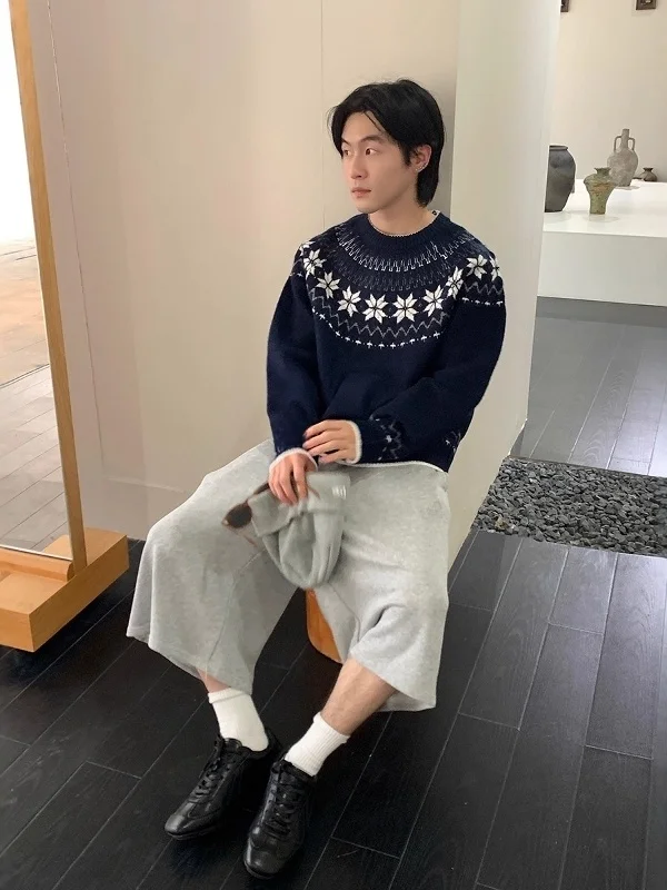Retro Style Totem Pattern Knitted Sweater round Neck Long Sleeve Men's Women's Casual Comfortable Breathable Warm Polyester F...