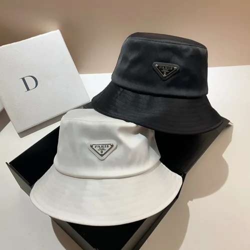 Imagen 2 del producto Sombrero de cubo de París francés de moda 2025: diseño triangular de acetato, sombrero de sol de otoño para mujer, estilo casual elegante 