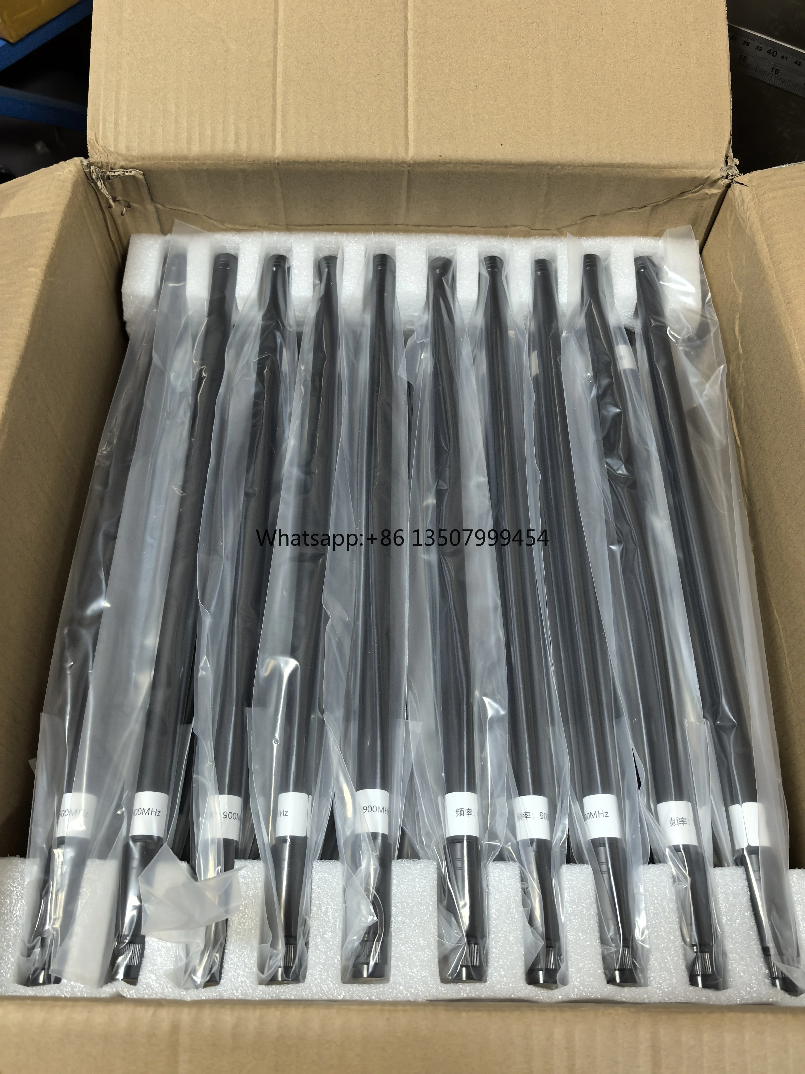 

Shengda Custom High Gain 7dBi 2400-2500Mhz Outdoor Waterproof IP67 Long Range 1.5VSWR OmniDirectional Wifi Fiberglass Antenna