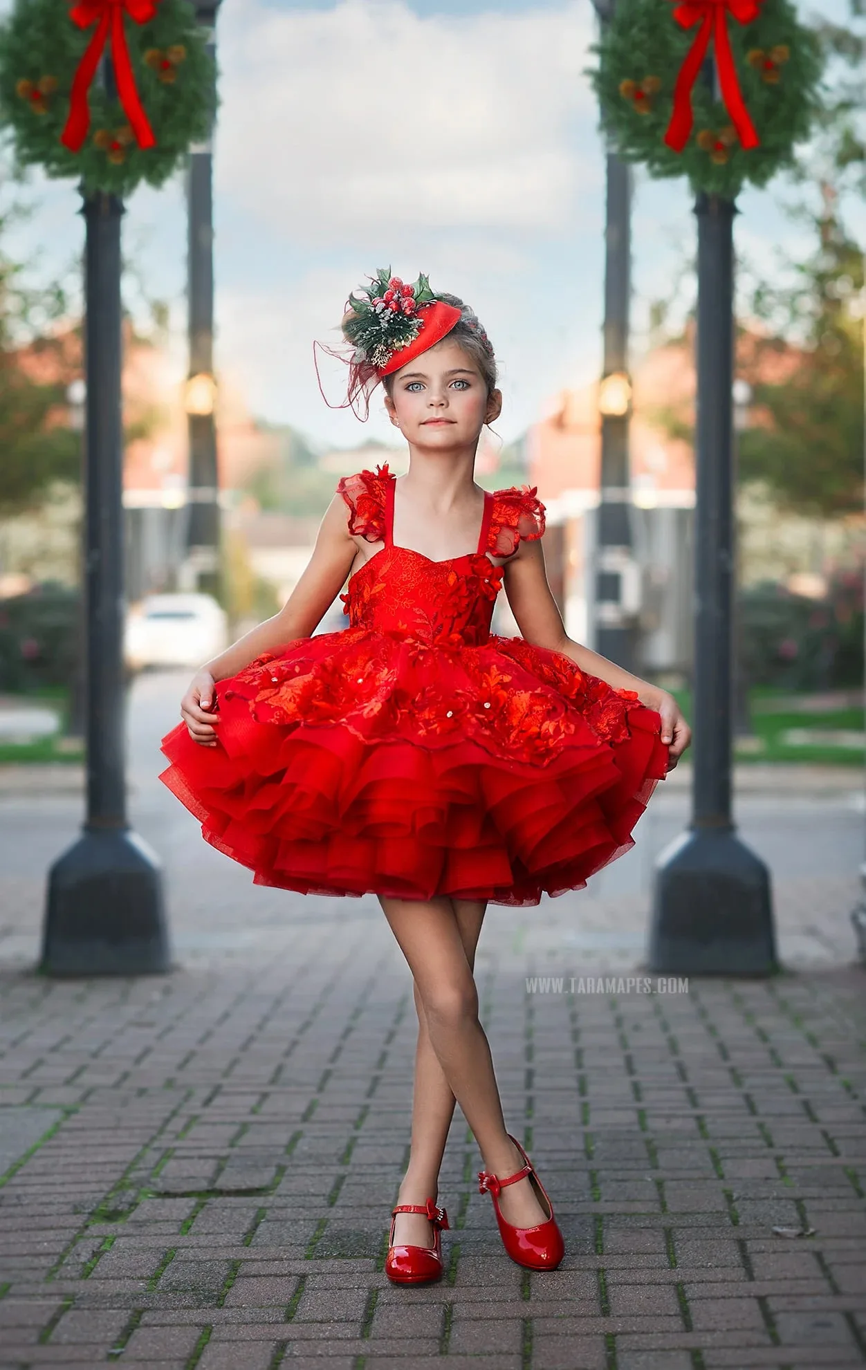 Robes de demoiselle d'honneur rouges pour mariage, volants en dentelle, robe à bretelles longueur genou, fête d'anniversaire pour enfants, première communion