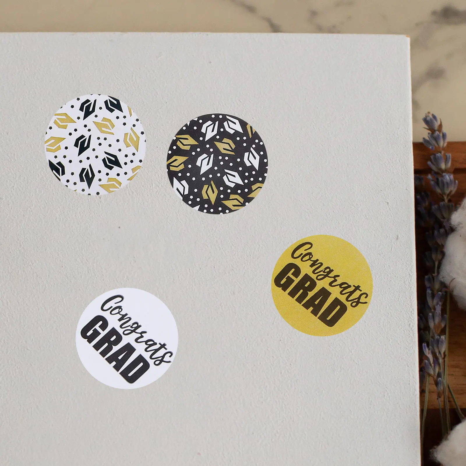 

500 шт. наклеек для выпускных шапочек, премиум-класса, самоклеящиеся, круглые, для запечатывания, для DIY-поделок, сувениров, воздушных шаров, открыток, посылок, подарков