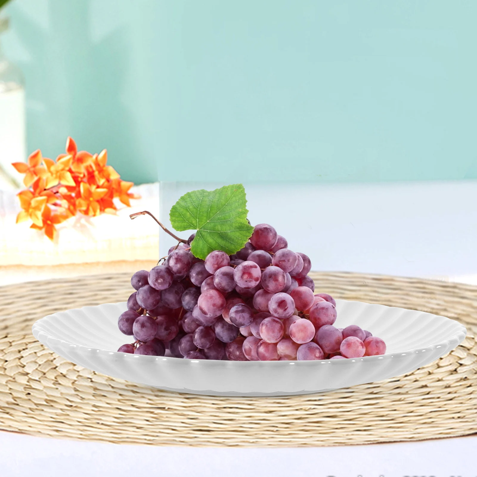 

Chrysanthemum Shaped Ceramic Dinner Plate White Retro Style for Cake Sushi Pizza Kitchen Tableware Snack Dessert Tray