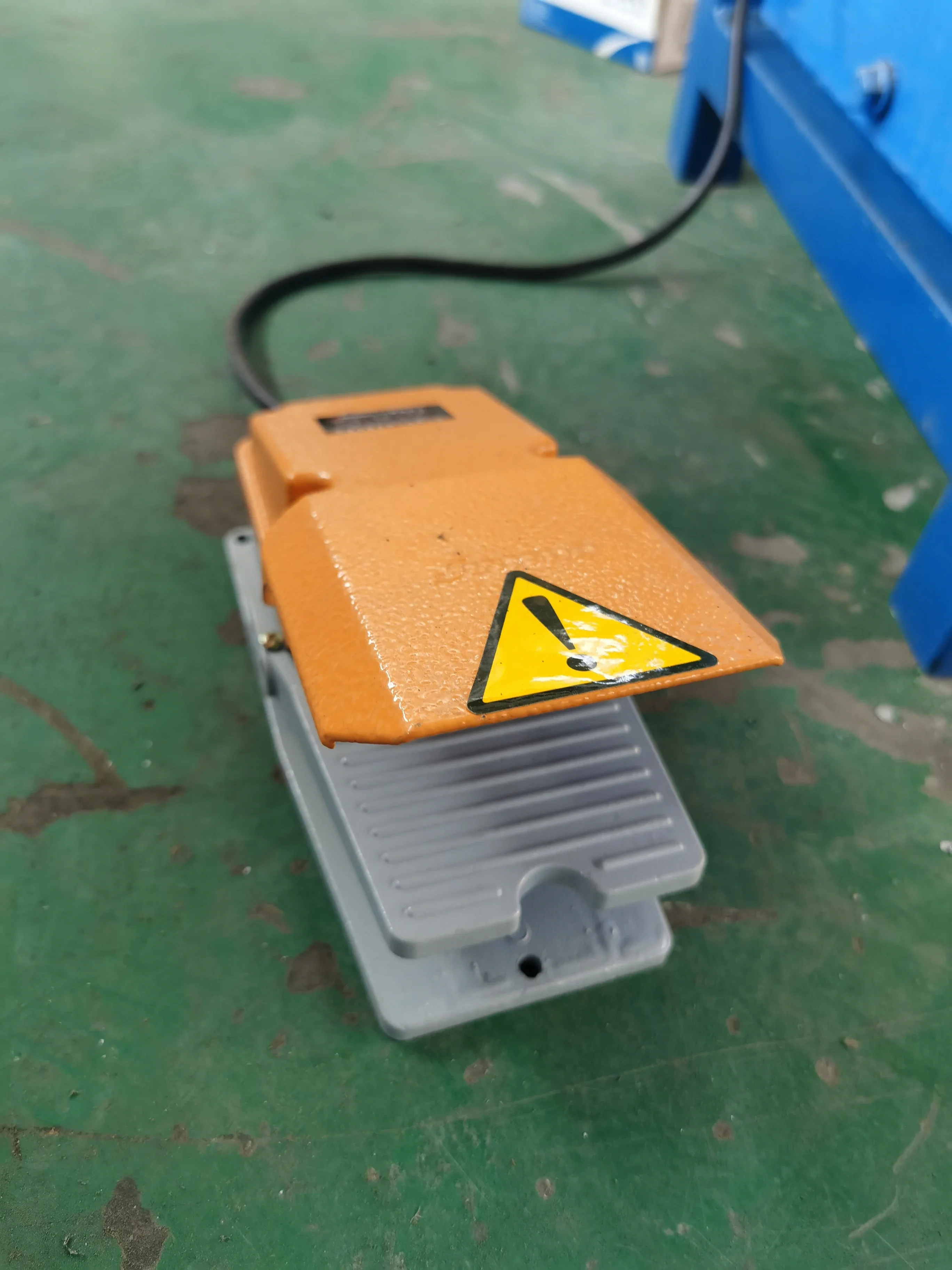 Lowest Price Steel Pipe Pipe Reducer End Reducing Crimping Machine Tool Reduce Pipe