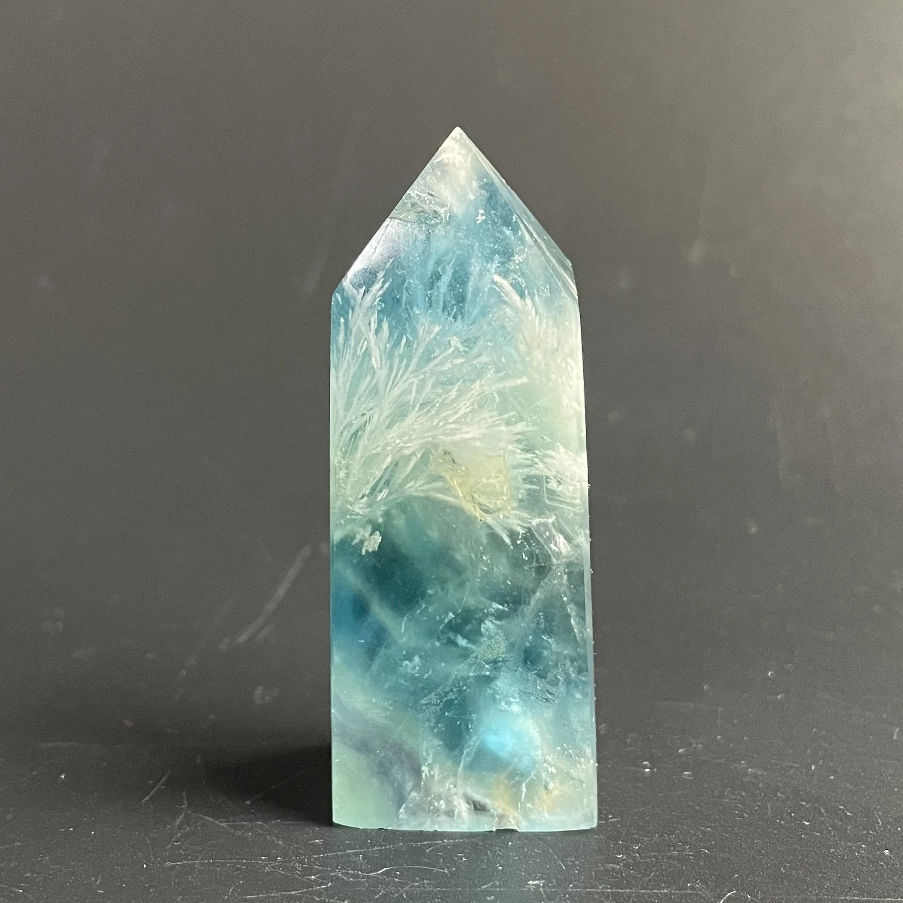 Natural Stone Feather Fluorite Tower Polished Quartz Crystal Wand Point Reiki Healing Gift Room Colorful Decor Obelisk