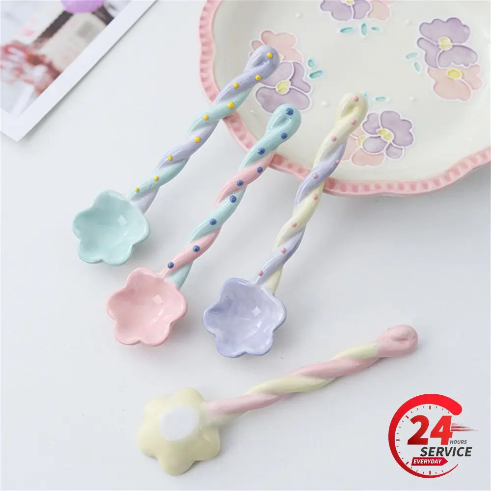 Ceramic Long Handle Spoon Kawaii Korean Ice Cream Hand Painted Dessert Spoon with Long Handle Kitchen Tableware Accessories