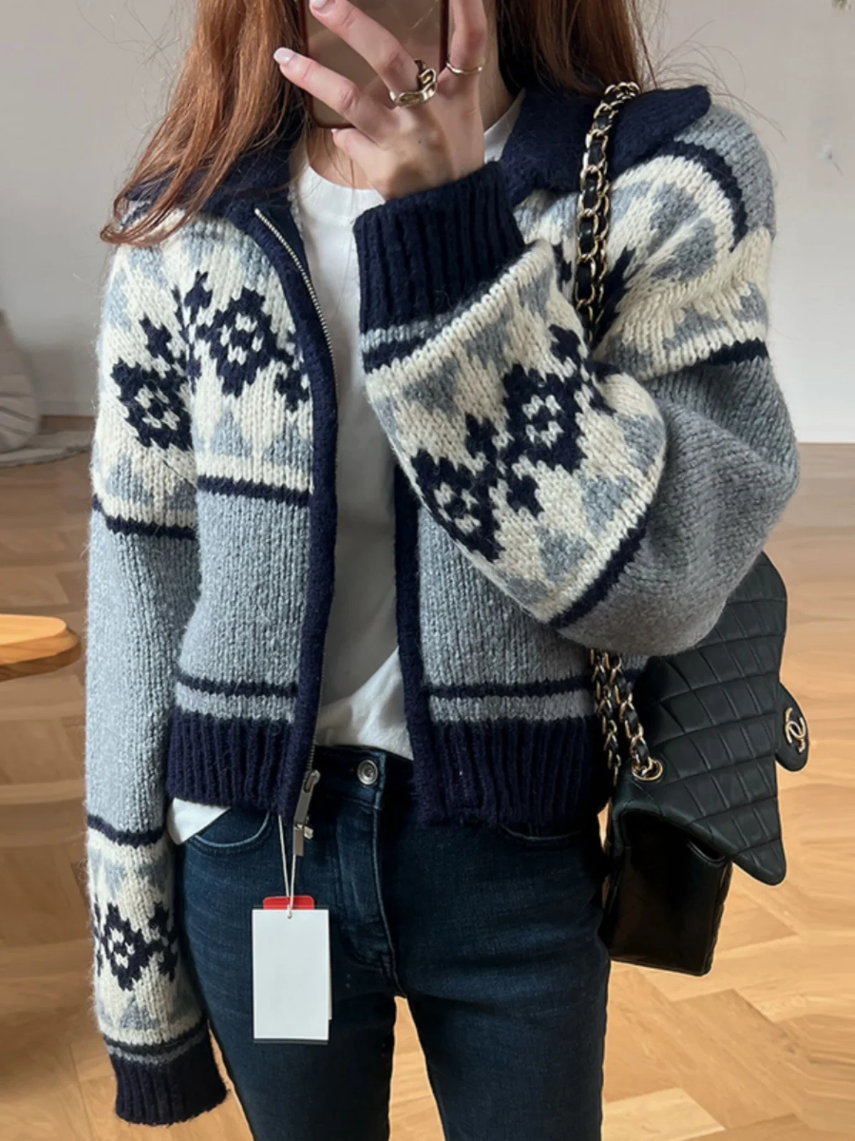 시크한 겨울 빈티지 안티에이징 돌칼라 컬러 블록 니트웨어 지퍼 스타일 여성 아우터웨어 긴 소매 레귤러 길이