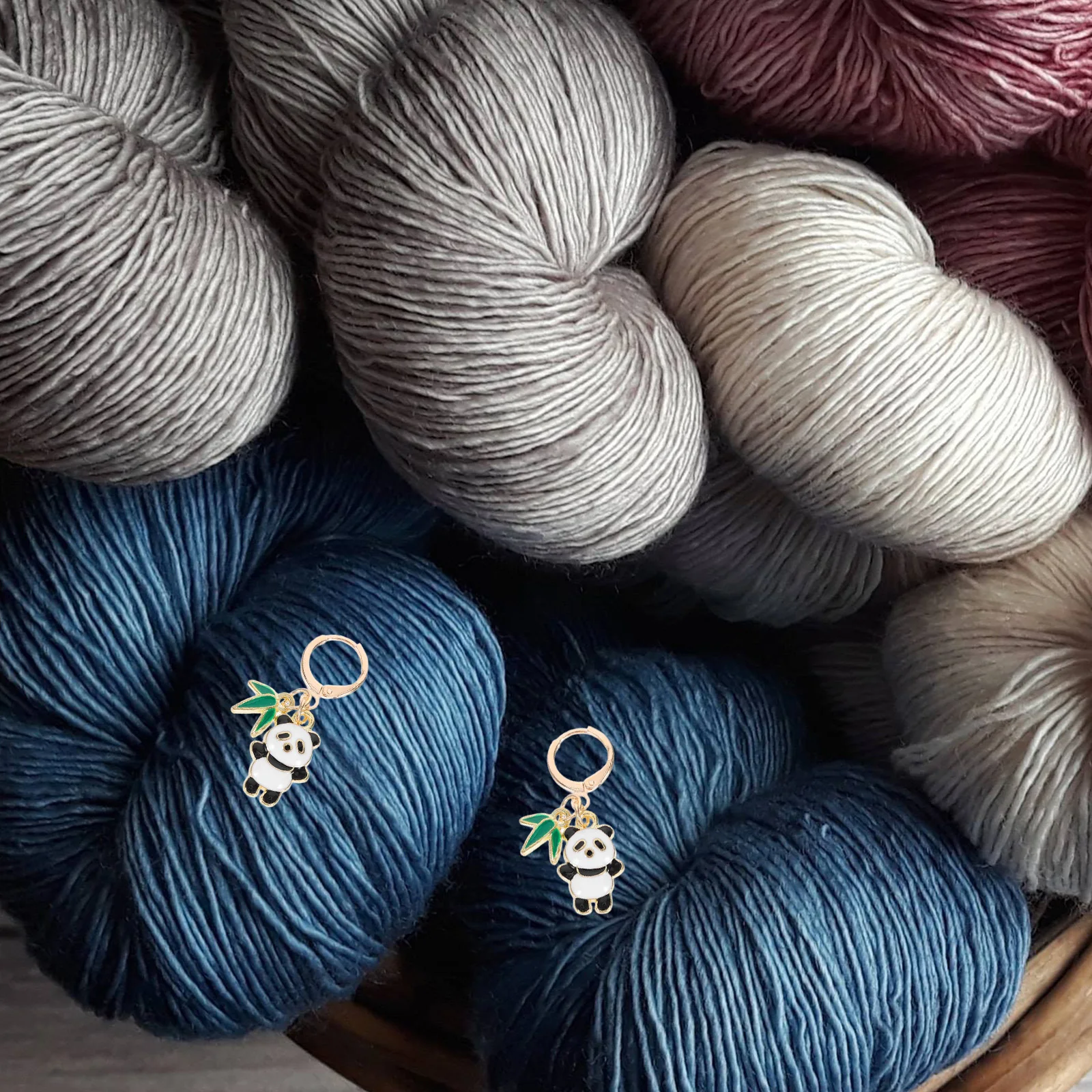 

2 Pairs Stitch Markers Cute Sweater Pins Knitting Accessories Zinc Alloy Durable Clothing Clips Marker Holders Weaving