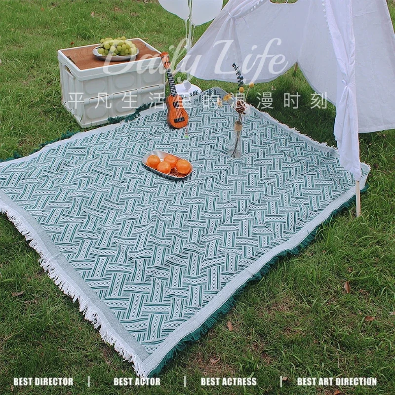 Portable Picnic Mat Beach Outdoor Blanket Camping Tablecloths Outdoor Lawns Tablecloths Mats Camping Supplies