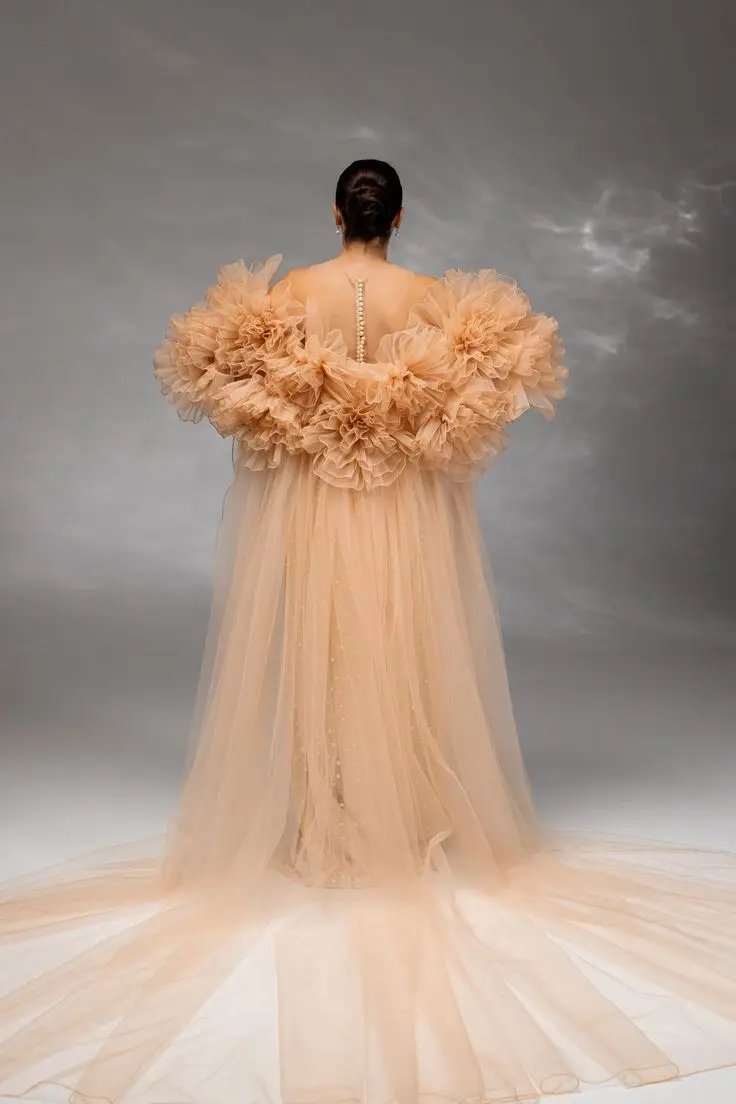 

Champagne Bridal Cape Veil Floral Floor Length Cloak Long Tulle Wedding Coat Elegant Bridal Cover Up for Wedding Dress