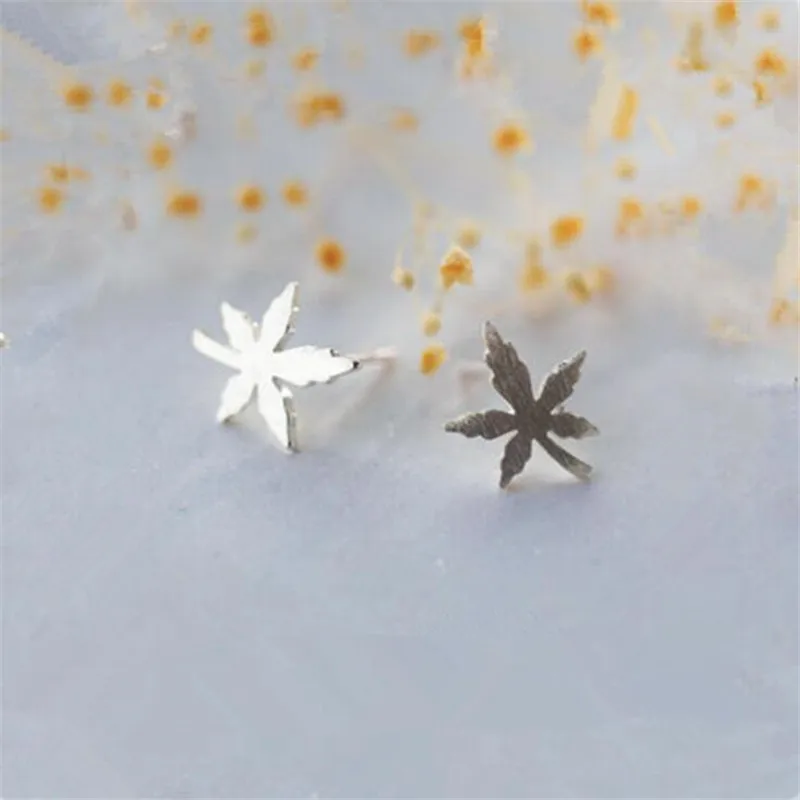 New Arrival Fashion Jewelry Brushed Maple 925 Sterling Silver Simple Personality Leaf Temperament Women Stud Earrings  E268