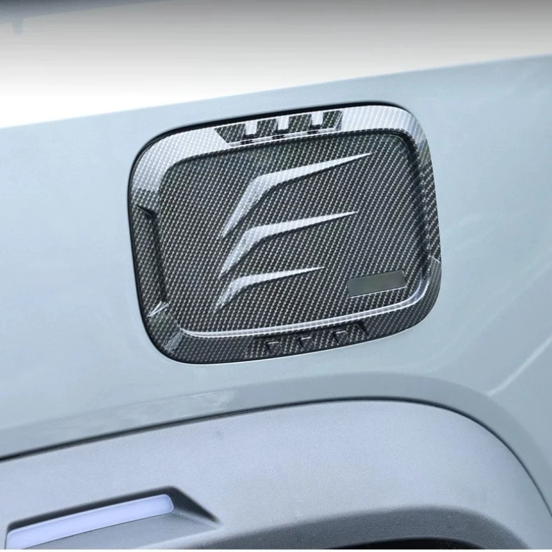 For Jetour L7 Car Fuel Tank Cap Decor Sticker ABS Gas Tank Lid Bright Trim Cover Anti Scratch Styling Accessories Self Adhesive