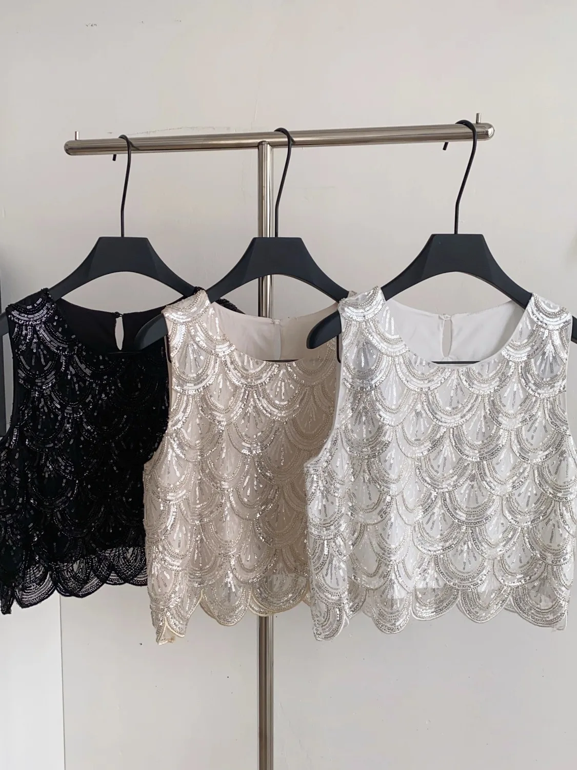

Shiny Sequin Mesh Top Women's Summer Fashionable Versatile Vest Heavy Embroidery Alluring Korean Style Commute Creative Pattern