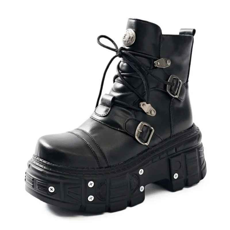 

2025 Fashion Rock Metal Decor Gothic Locomotive Female Unisex Punk Platform Shoes Women Round Toe Lace Up Retro Cool Ankle Boots