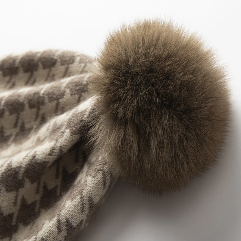 

Высококачественная вязаная шапка из 100% кашемира для женщин, зимняя теплая уличная шапка-бини, модная женская шапка с узором, шапка-скули