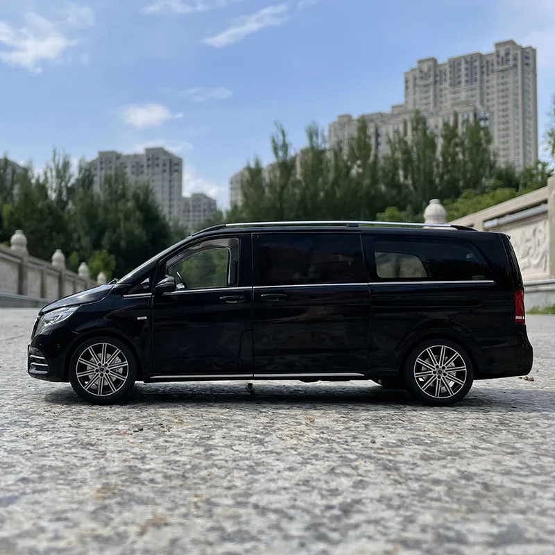 Original V260L V-Class MPV Business Car 1:18 Alloy Car Model Collection Gift Viano