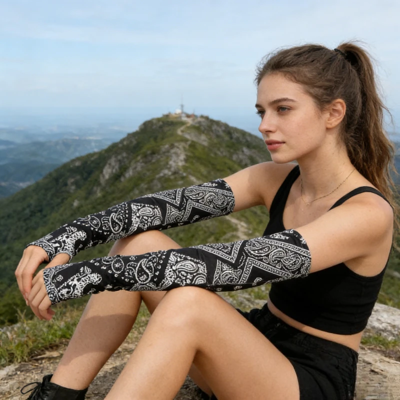 

Versatile Hand Sleeves with Cashew Flower Ice Sleeves for Men, Ins Trendy Ice Sleeves for Men, Summer Sunscreen Sleeves