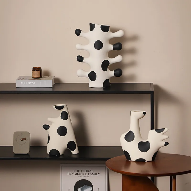 Abstract Hand-painted Graffiti Ceramic Vase, U-shaped Double Tube Flower Arrangement Container, Living Room Decoration Ornament