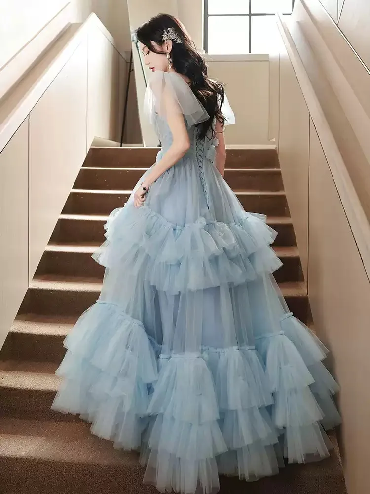 2025 Vestido de noche azul Capas Vestidos de fiesta de tul Capas Plisados de tul Vestidos de fiesta de verano Con cordones en la espalda