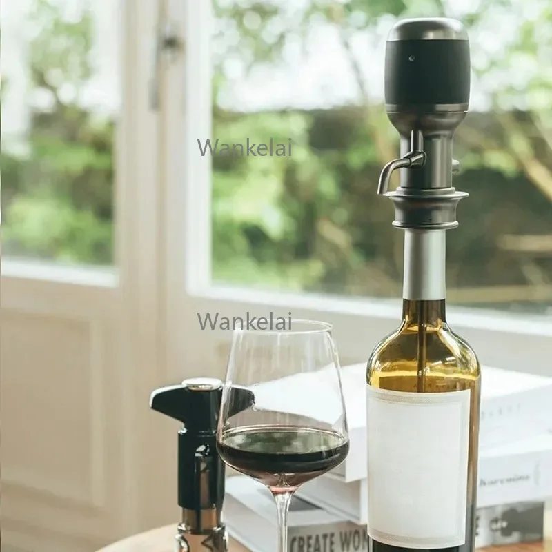 Taiwan Vinaera Electronic Pressure Wine Decanter Intelligent Wake-up Fast Wine Pumping
