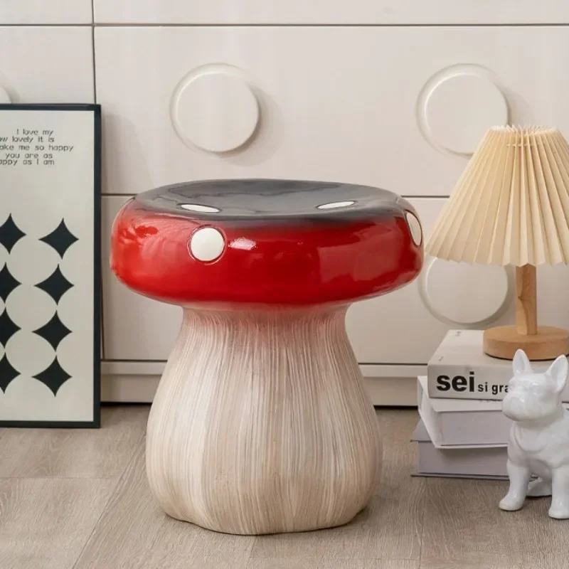 Nordic simple Internet celebrity creative mushroom stool Nordic home living room small bench door shoe