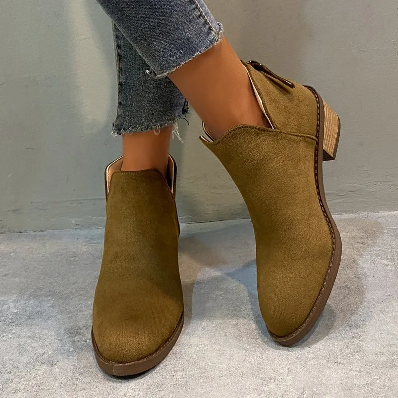 2023 Spring and Autumn New Round Head Back Zipper Leather Outerwear Solid High Heel Short Sleeve Women\'s Large Nude Boots