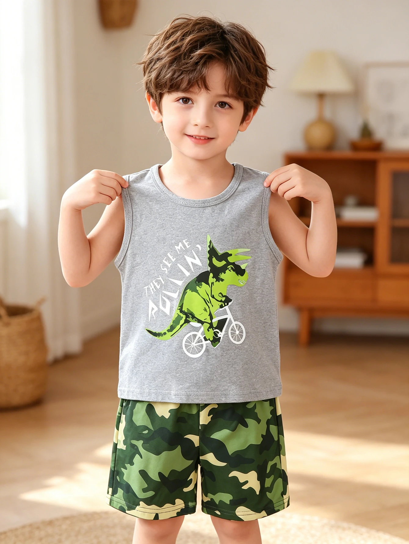 Summer Boys' Dinosaur Sleeveless Vest and Camouflage Shorts Two-Piece Set for Young Children, Stylish Cartoon Dinosaur Print Casual Outfit, Suitable for Sports, Home, and Outdoor Activities, Fashionable and Cool, Lightweight Versatile Trendy Children's Clothing