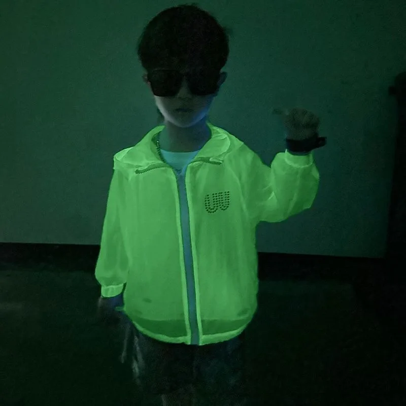 XXXS taille été lumineux à capuche crème solaire vêtements XXXS taille ample décontracté mince respirant crème solaire Fluorescent vêtements veste