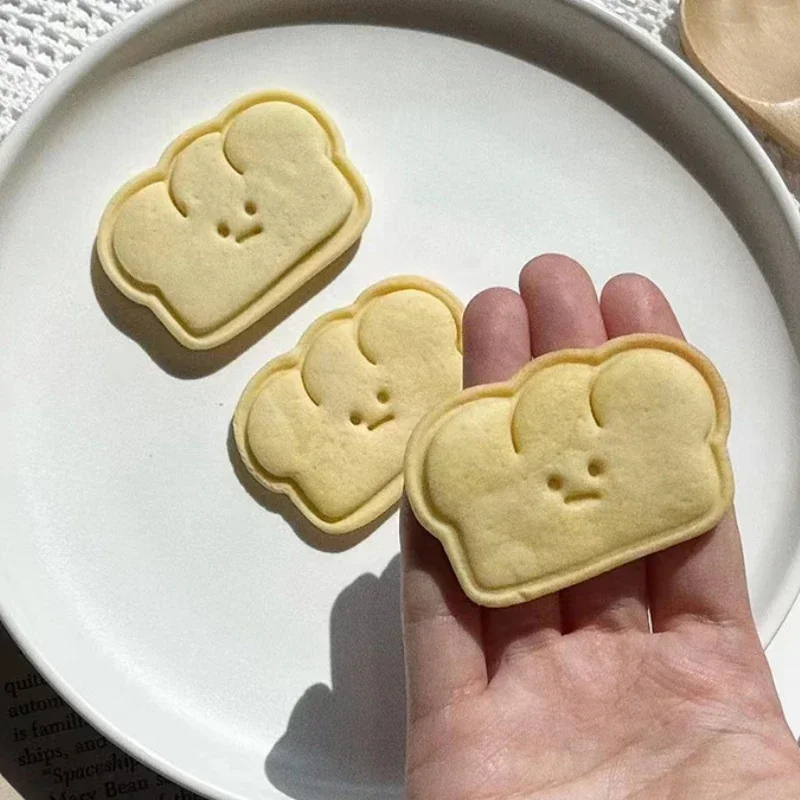Cute Bread Shape Co…