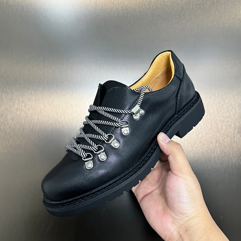 

Designer Personalized Trendy Men's Casual Leather Shoes Cow Suede Mens British Style Colorful Shoelaces Derby Shoe Moccasins