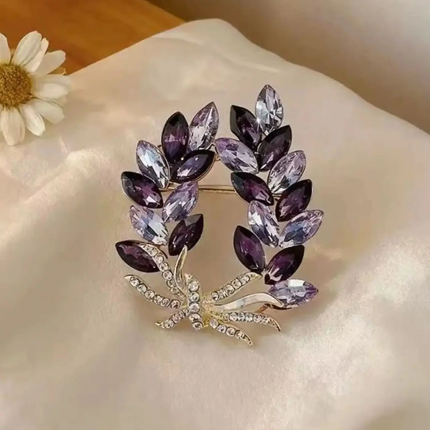 Broches con orejas de trigo y diamantes de imitación para mujer, alfileres de plantas con piedras preciosas Unisex, mochilas de fiesta para banquetes, accesorios de joyería de regalo