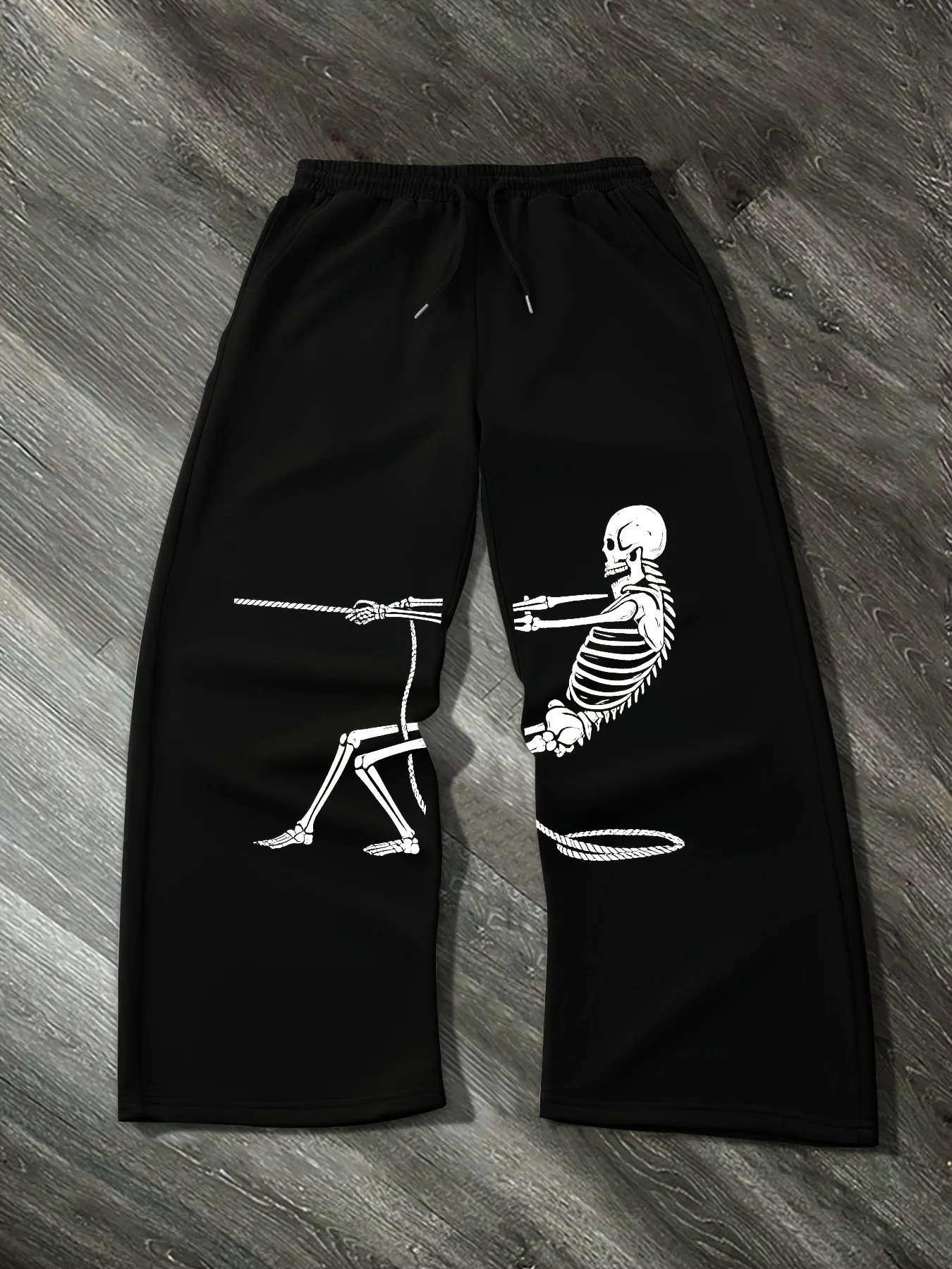 Trendy Dark Skull Tug-of-War Print Straight Sweatpants Loose Casual Trousers S-3XL