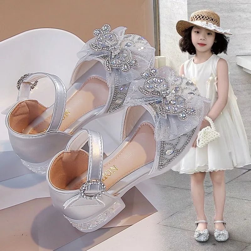 

New Summer Girls Crystal Princess Sandals Kids Low-Heeled Open-Toe Buckle Shoes Children Soft-Soled Mary Jane Performance Shoes