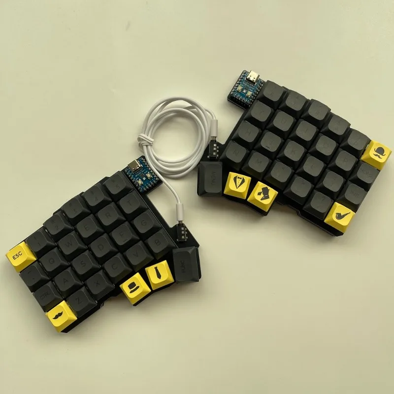

New Black Silakka 54 Split Keyboard Mechanical Wired QMK VIAL Split Teclado Dividido Hot Swap Ergonomic Silakka54 Keyboards Gift