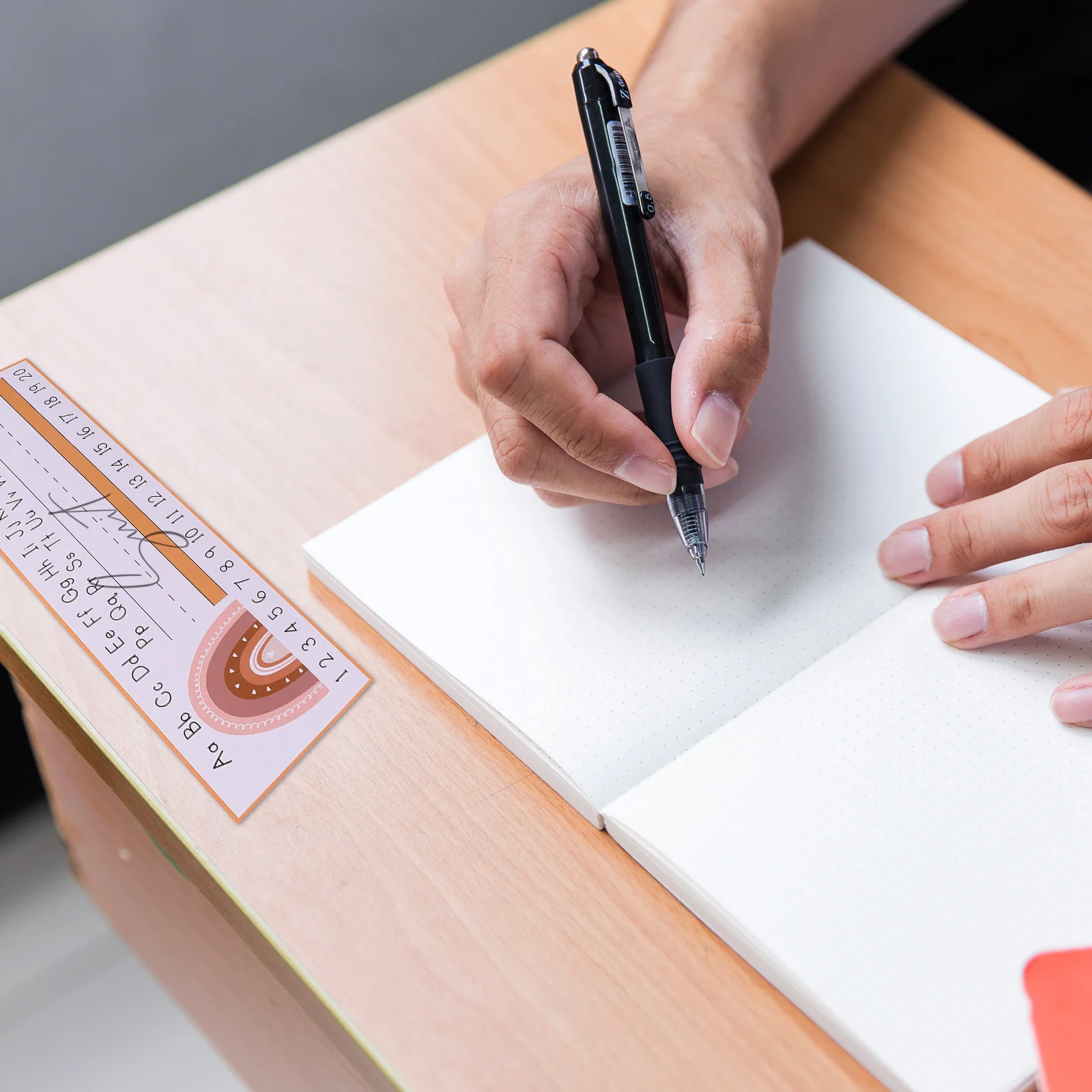 

60-листовые именные бирки для столов с покрытием из бумаги, именные таблички для столов, гладкие, толстые, простые этикетки с именем в классе