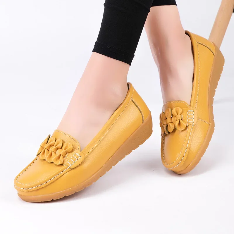 

Women Genuine Leather Loafers Shoes Bowket Wedge Shoes Female Spring Moccasins Soft Casual Shoes Women Sneakers Plus Size 35-44