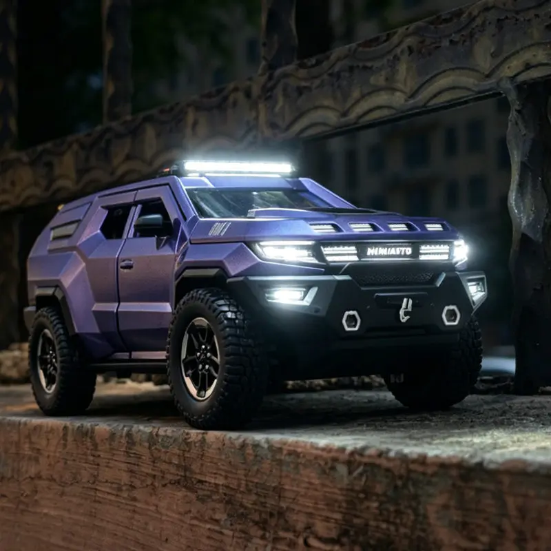 Modèle de véhicule blindé tout-terrain de police en métal moulé sous pression 1:24 Vengeance Alloy Explosion Proof avec son et lumière, cadeau pour enfants