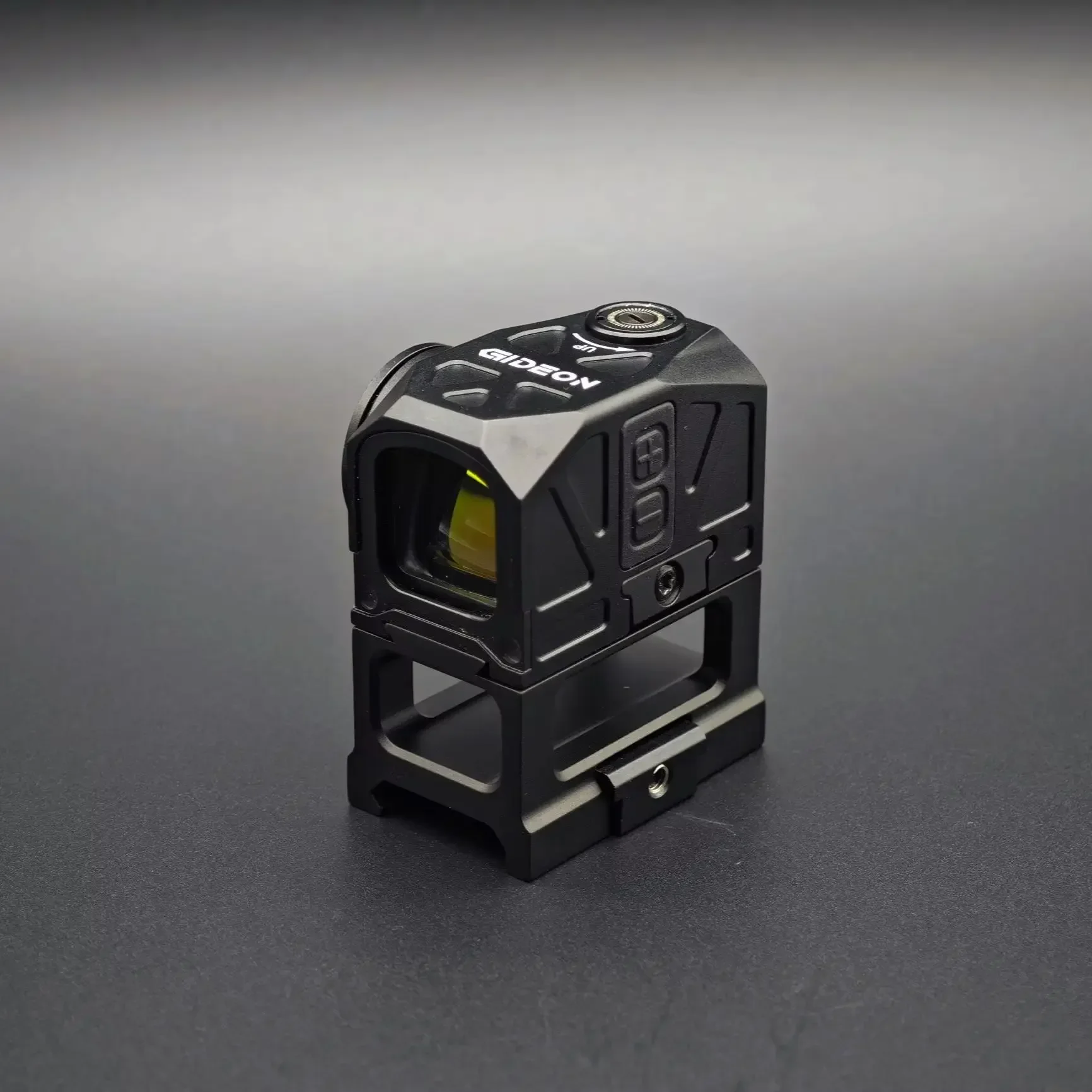 

Tactical New Gideon Optics Mediator Red Dot Multi-Reticle Sight 16mm Redmagic Reflex Sight for Hunting Game