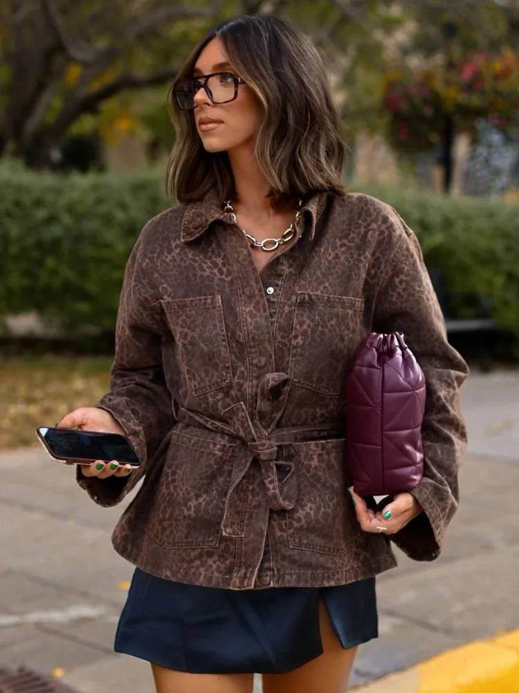 Chaqueta vaquera con estampado de leopardo para mujer, abrigo elegante con cinturón de botonadura única, solapa, manga larga, bolsillos, prendas de