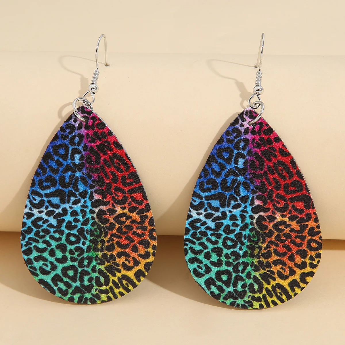 Leather earrings, water drop leopard print double-sided color gradual change trend earrings