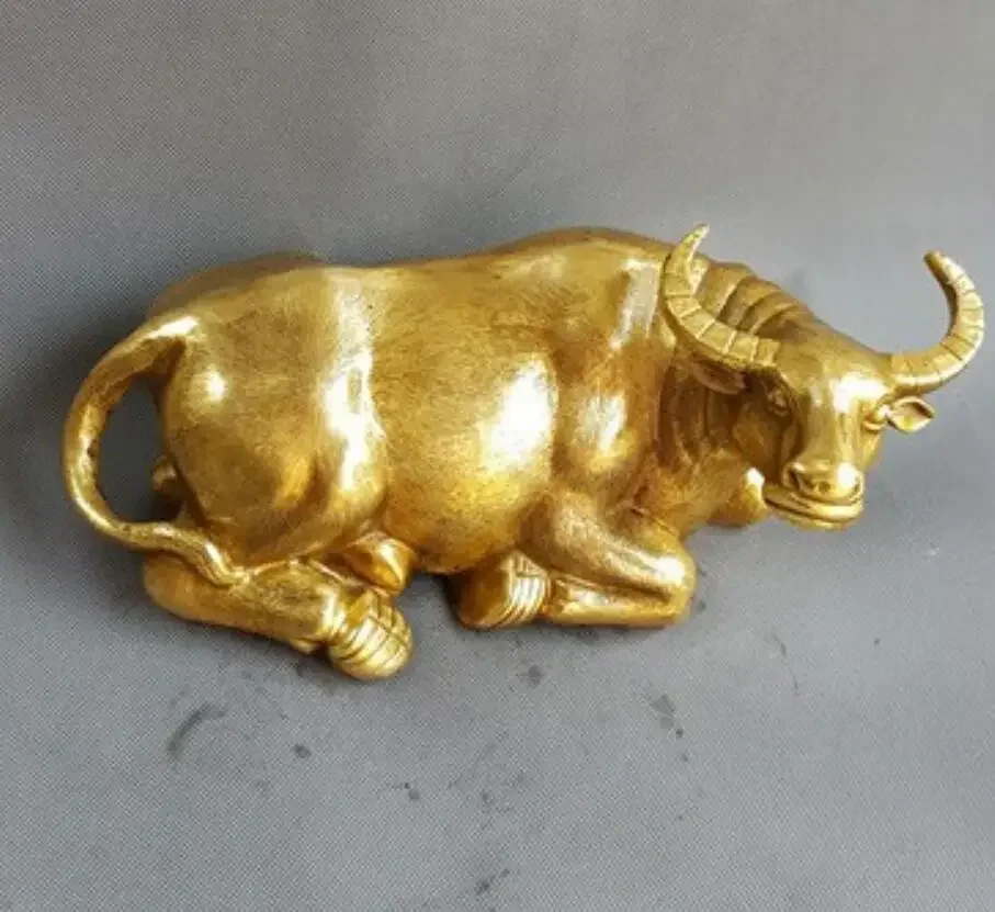 

1 pair of pure copper cattle lying cattle ornaments