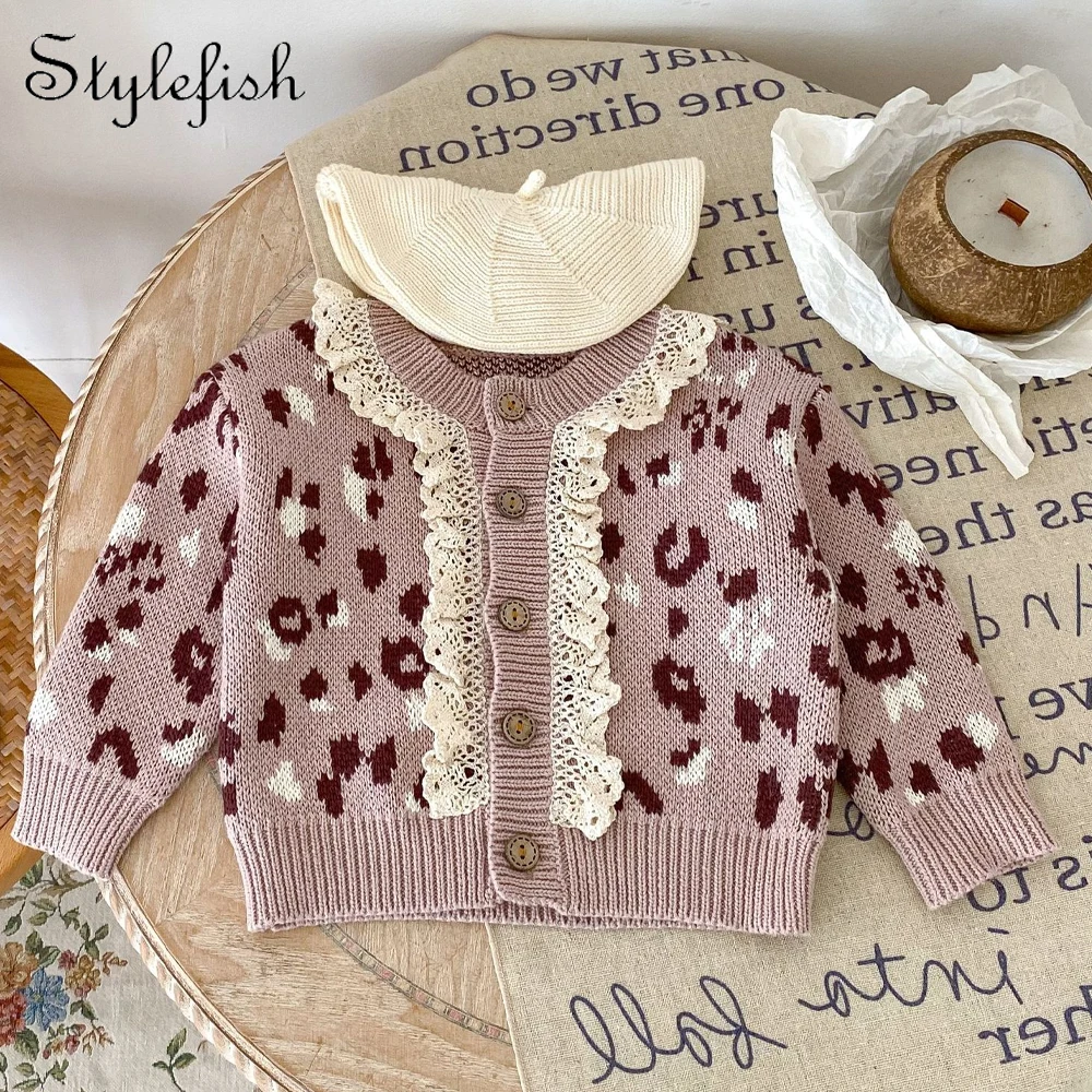 Spring and Autumn Internet Red Girl 0-3 Year Old Baby and Children Jacquard Lace Lace Knitted Coat Newborn Cardigan Coa