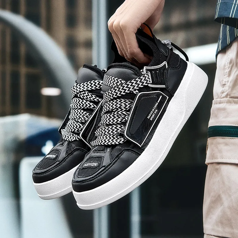 Men Sneakers Casual Fashion Leather Fabric Breathable Height Increased Platform Shoes Trend Cool Easy Matching Board Shoes