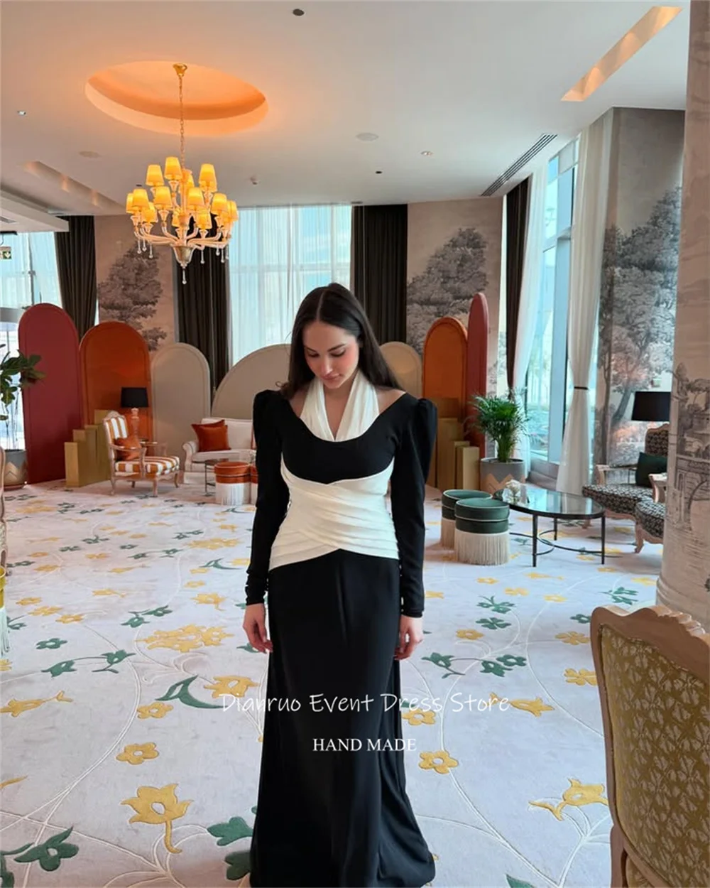 Dianruo ホルターネックプリーツイブニングドレスサテン長袖ローブ · ド · ソワレフィットボディスマキシ 2025 プロムドレスカスタマイズ