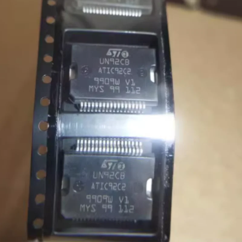 UN92CB ATIC92C2 NEW Original Genuine Chip Packing 36-HSSOP