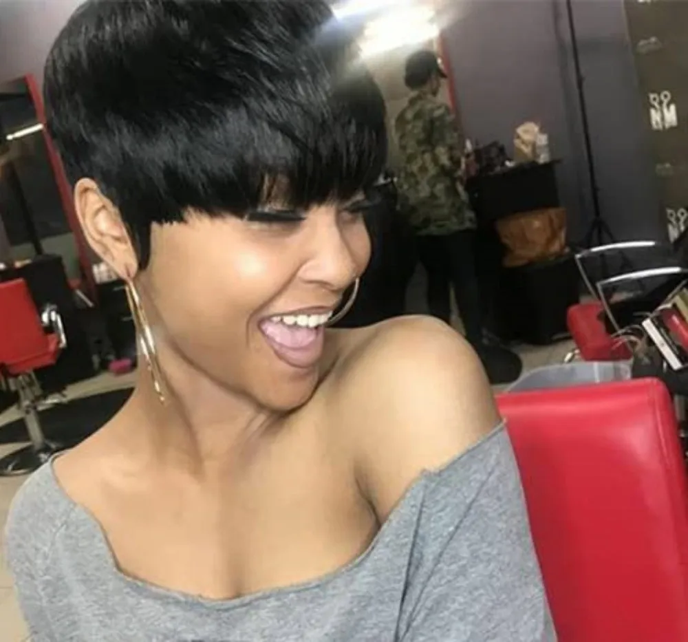 女性のための短いピクシーカットウィッグ、人間の髪の毛カット、完全な機械製