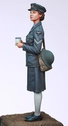 Resin Soldier 1/16 Scale Figure Model Kit  American Female Soldier Leader Unassembled and Unpainted Diy Toys 2254