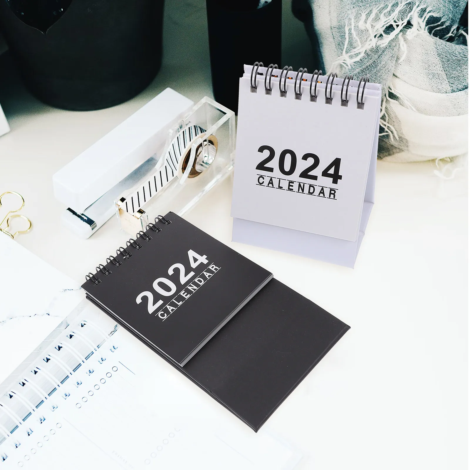2-unidades-de-calendario-de-mesa-pequeno-com-papel-espesso-e-design-de-espiral-metalica-para-planeamento-diario-e-mensal-ideal-para-secretaria-escritorio-ou-casa-um-acessorio-pratico