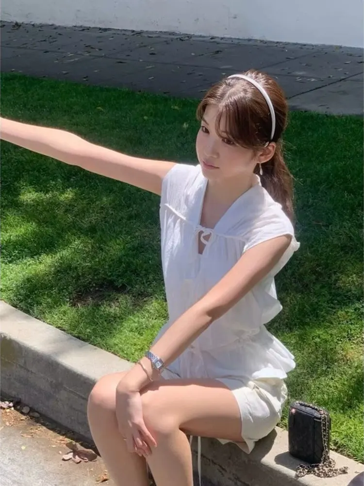 

Korean Style Drawstring Sleeveless Shirt Women's Loose Fit Cotton V-Neck Top Summer 2026 Dongdaemun New Arrival