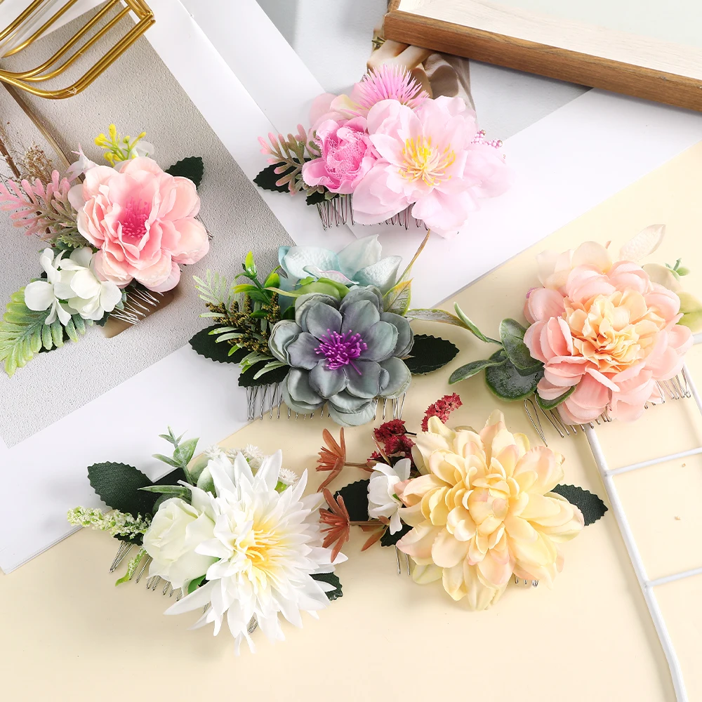 Bride Flower Hair Combs Wedding Headwear Romantic Rattan Floral Hairpin Hair Comb Clip Back of Head Women Hair Accessories